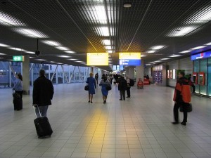 Consejos para usar servicios de Internet y ahorrar dinero al viajar