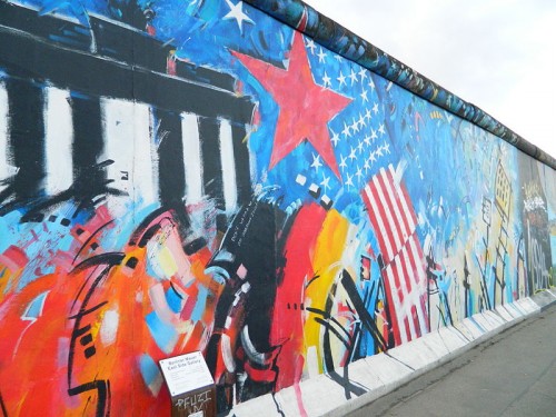 El arte de la East Side Gallery en el muro de Berlín