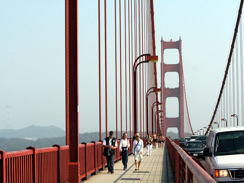 Pasear por el puente de San Francisco
