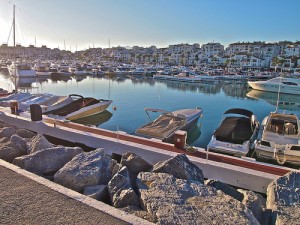 El exclusivo Puerto Banús, turismo de élite