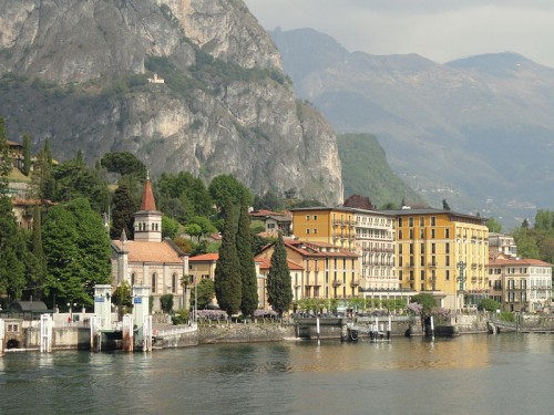 El lago de Como, Italia: elegantes villas e impresionantes montañas