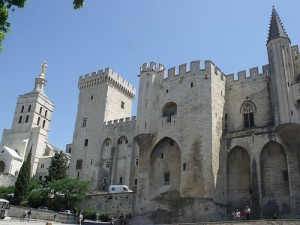 Viaje a Aviñón, Francia: ciudad de grandeza medieval
