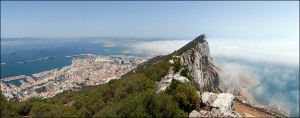 Visitar Gibraltar: compras y monos