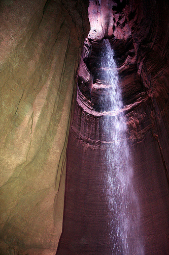 Historia de Ruby Falls