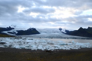El lago glacial Jökulsárlón en Islandia