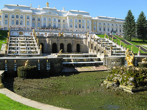 palacio-de-peterhof
