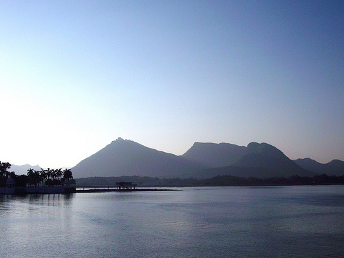 lago-pichola-en-udaipur-india