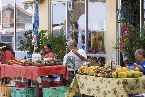 mercado-de-huahine