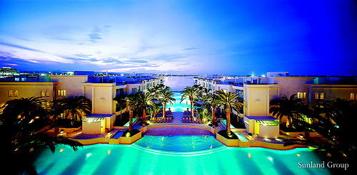 palazzo-versace-australia-donatella-versace