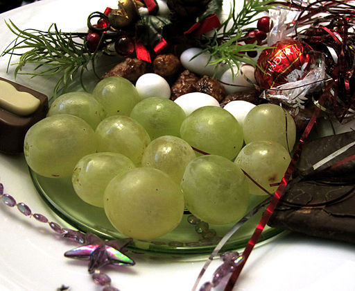 Las uvas deben comerse a las 12 en punto.