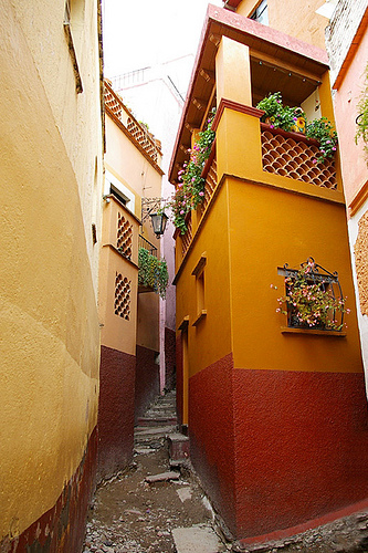 callejon-del-beso-guanajuato