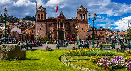 plaza-de-armas-de-cuzco-peru