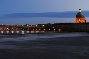 La ciudad de Toulouse, la ciudad francesa de color de rosa