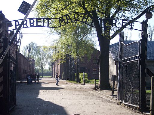 Entrada del Campo de concentración de Auschwitz.