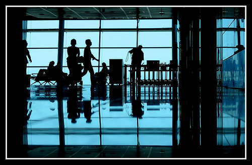 Debes estar capacitado para manejar frases básicas en otro idioma.