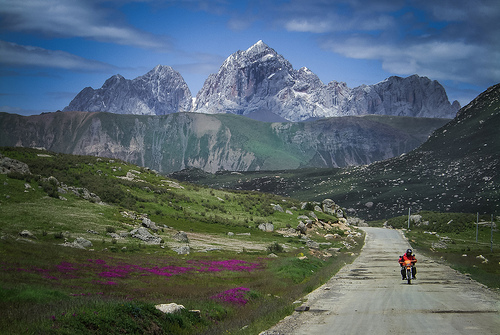 Camino del Sichuan al Tíbet, en China.