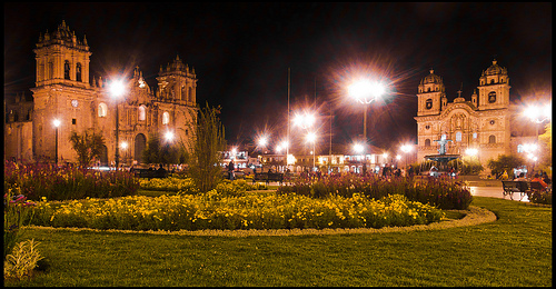 plaza-de-armas-cuzco