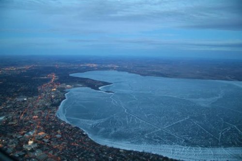 Un lago congelado