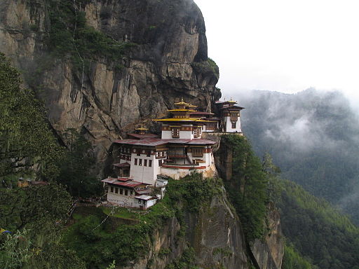 Taktshang o el Nido del Tigre