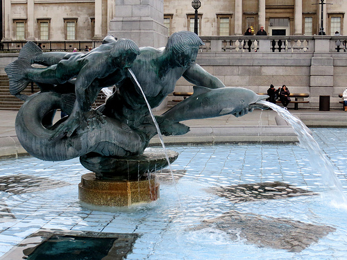 fuente-trafalgar-square-londres