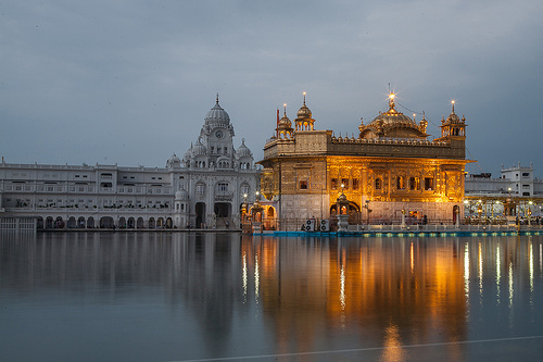 El Templo Dorado de Amritsar, una maravilla hecha de oro