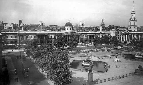 trafalgar-square