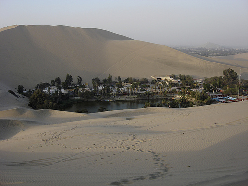 Oasis de Huacachina, Perú