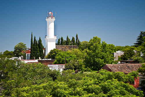 faro-colonia-del-sacramento