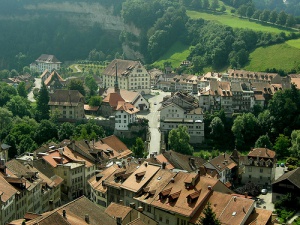 Friburgo en Suiza, la ciudad de los puentes