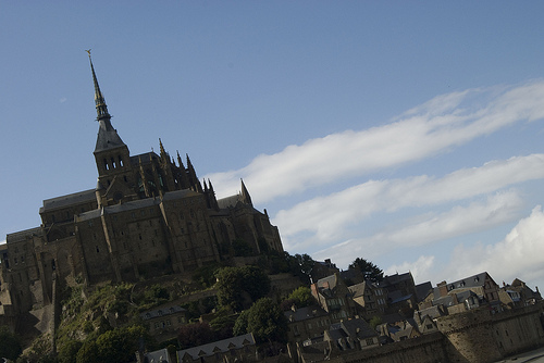 los-pueblos-mas-bellos-de-normandia-Saint-Céneri-Le-Gérei