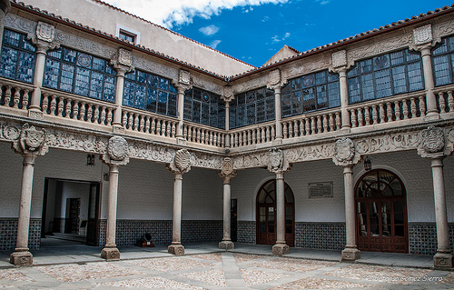 palacio de los polentinos avila