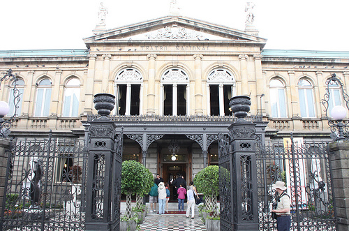 teatro-nacional-san-jose-costa-rica