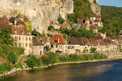 La Roque-Gageat los pueblos mas bonitos de francia