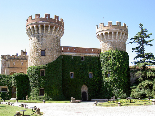 comarca del ampurdan castillo peralada