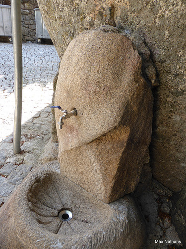 fuente aldea de monsanto