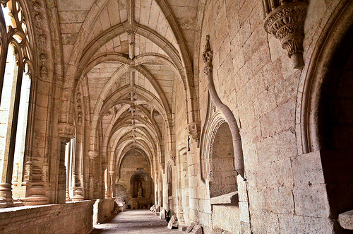 patio de la catedral ciudad rodrigo