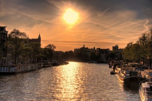 La plaza Dam, donde nació la ciudad de Ámsterdam