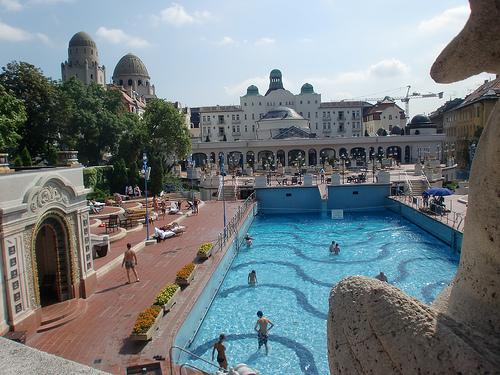 baños budapest