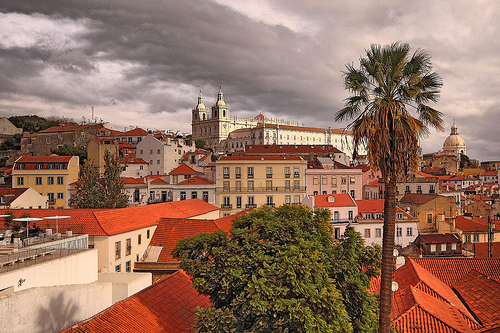 barrio de alfama lisboa