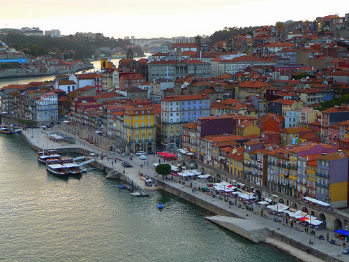 barrio la ribeira oporto