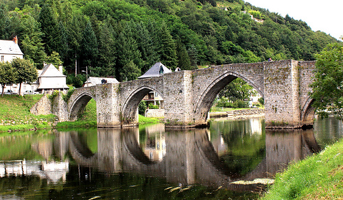 puente estaing