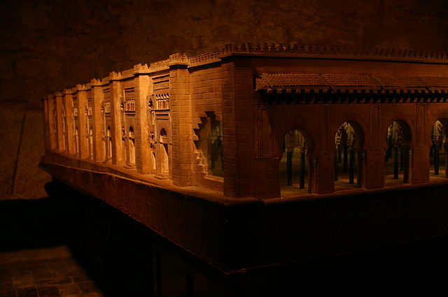 interior torre calahorra