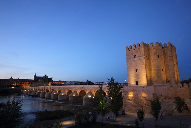 La torre de la Calahorra en Córdoba, puente entre oriente y occidente