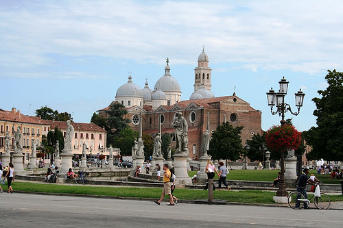 prato della valle 4