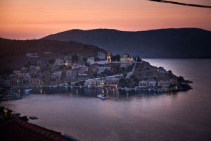 La isla griega de Symi, donde nacieron las míticas Tres Gracias