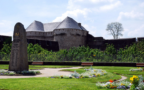 Brest 3