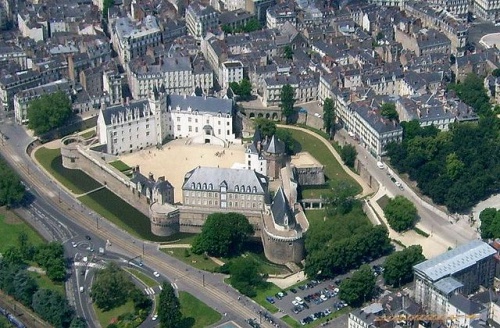 El castillo de los Duques de Bretaña, el monumento estrella de Nantes en Francia