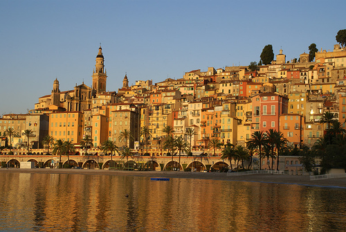 La bella ciudad de Menton, una perla en la Costa Azul de Francia
