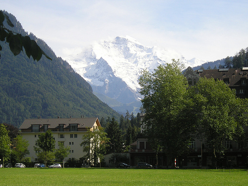 ¿Quieres disfrutar de verdad de un lugar de ensueño? Visita con nosotros la ciudad de Interlaken en Suiza