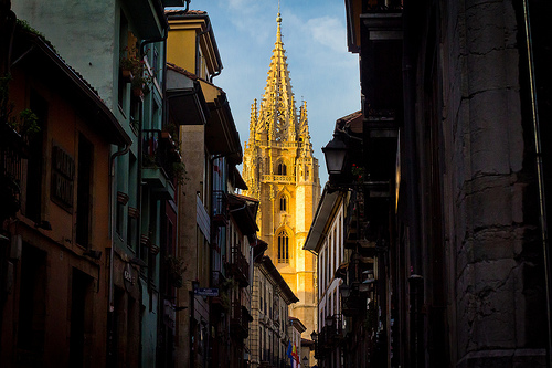 Recorre con nosotros el casco antiguo de Oviedo en España ¡Te va a encantar!